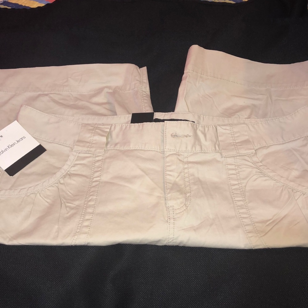 NWT Calvin Klein Bermuda shorts